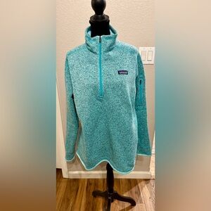 Patagonia Women's Aqua Half-Zip Sweatshirt